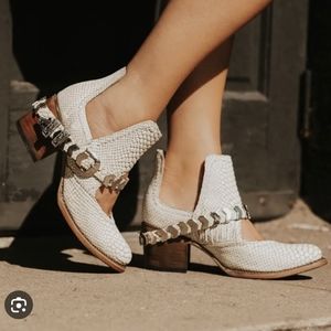 Freebird booties, real leather, white croc with silver hardware. Worn once